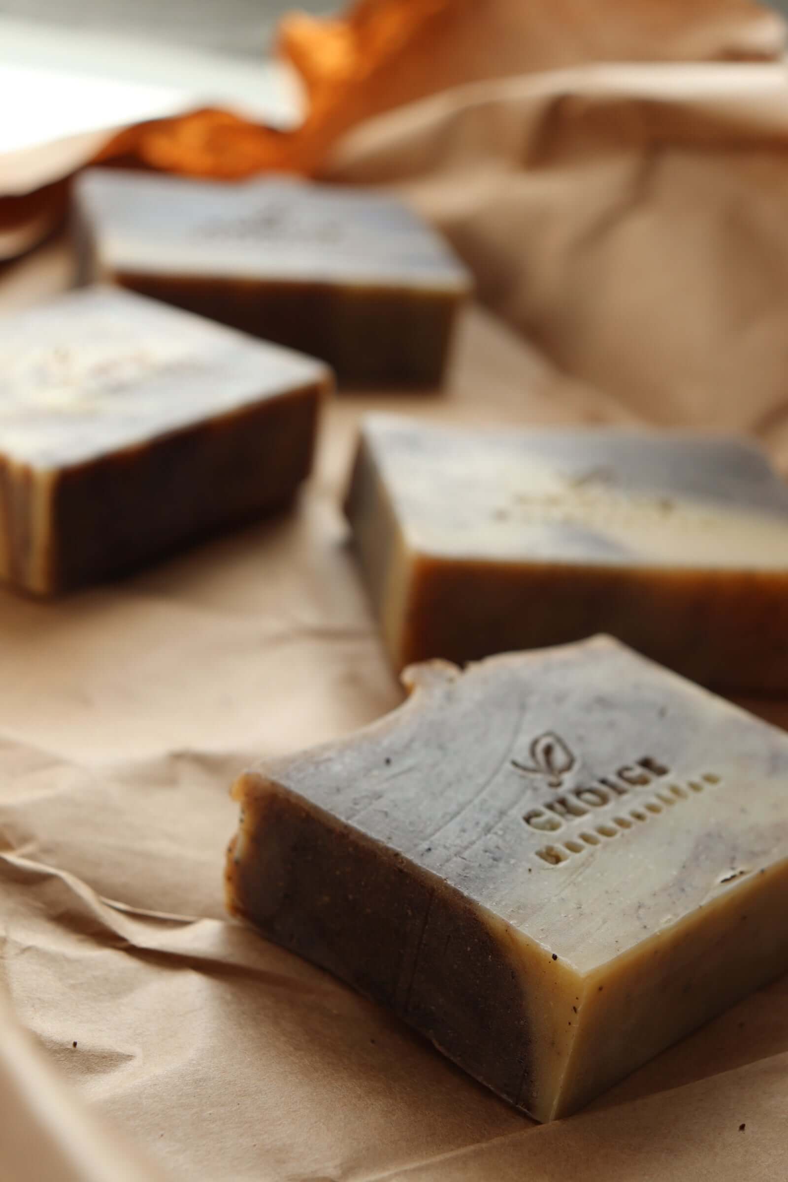 COFFEE SCRUB mit Kokosmilch & Kaffee | Hand- & Körperseife | MYDLO.DE